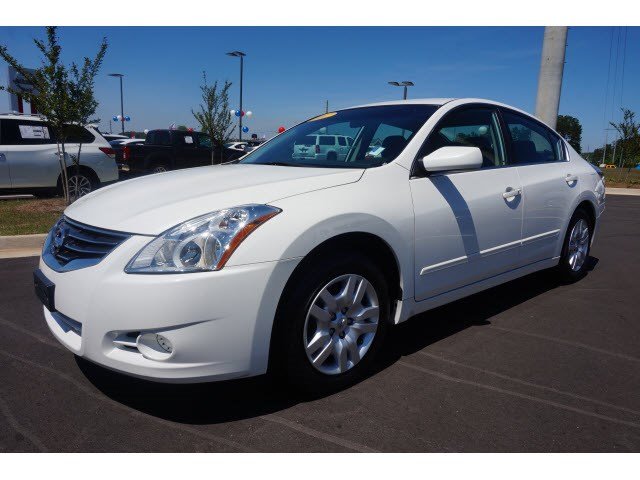 Pre owned nissan altima coupe 2012 #2